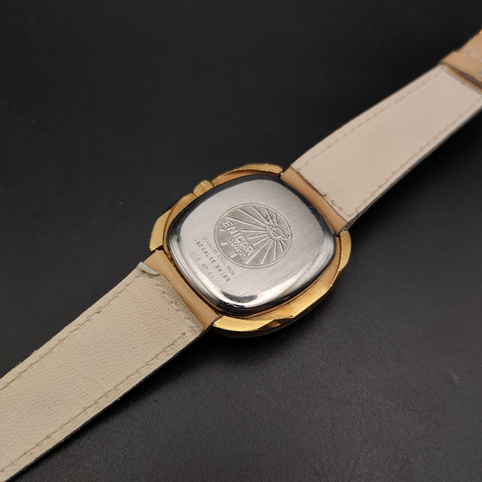 Enicar Tv Case Jumbo 36x38mm Vintage Watch Cal.Peseux Series 7000