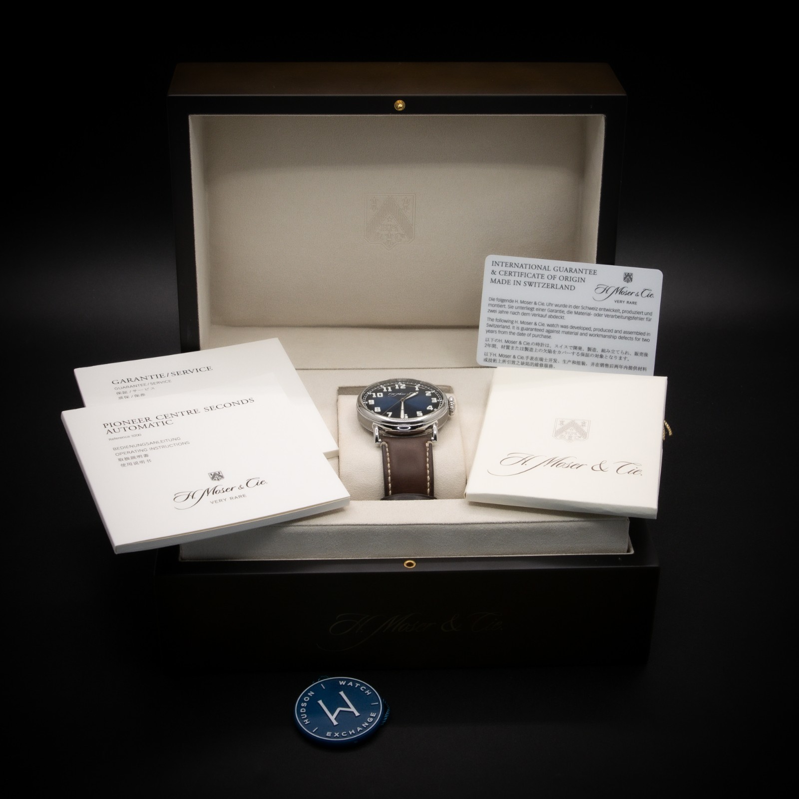 H. Moser & Cie. Heritage Centre Seconds Funky Blue FULL SET 42mm REF 8200-1201