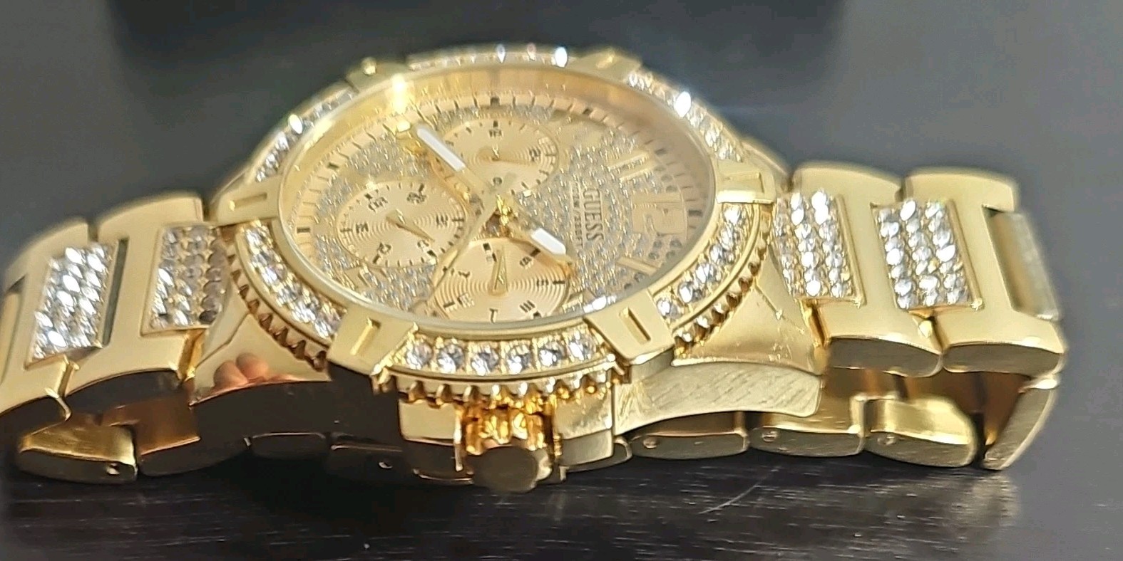 GUESS Waterpro U0799G2 Men’s Gold Tone Crystal Chrono Watch w/ Box – Working