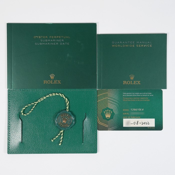 ROLEX Submariner Date 126610LV Box/Paper