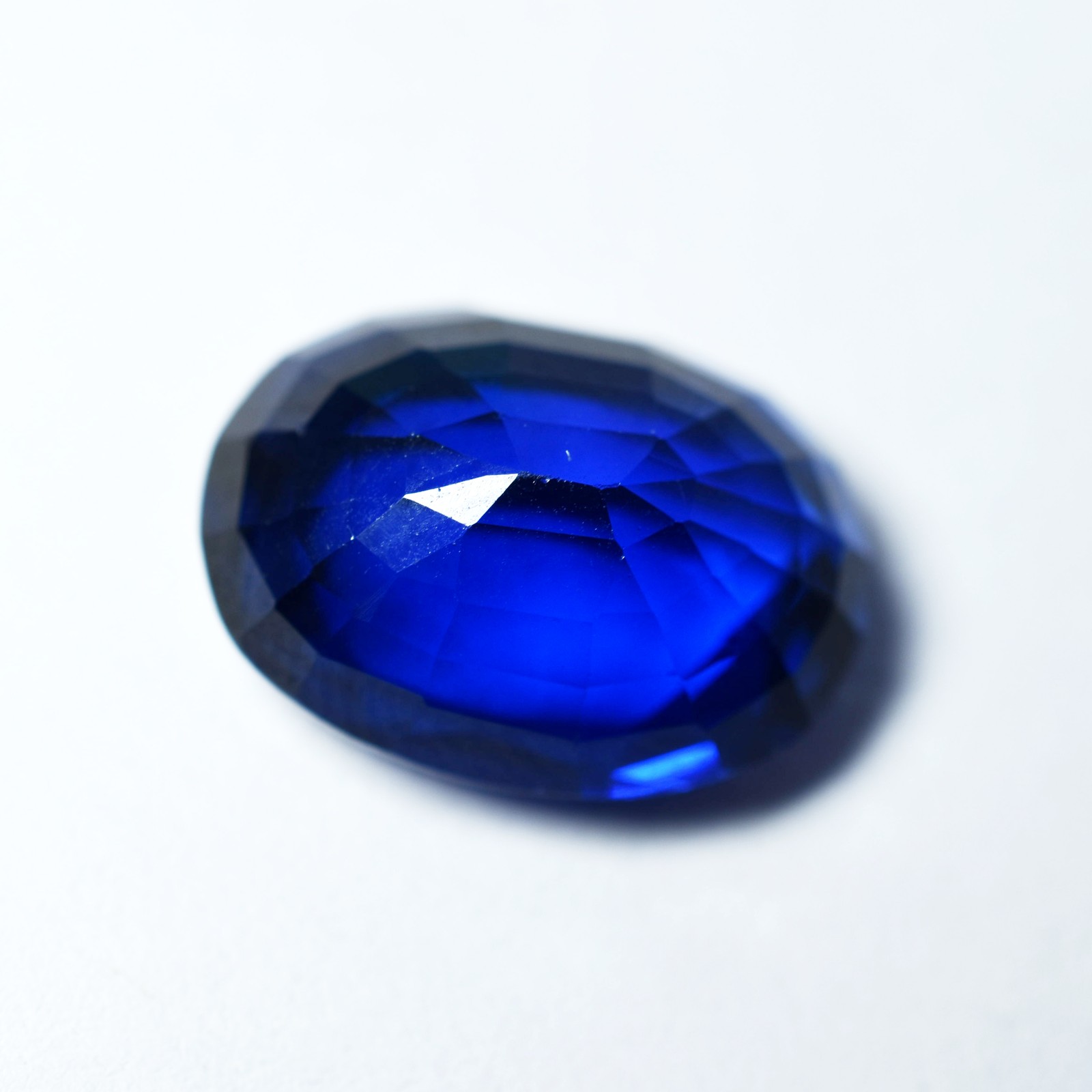 Sapphire Blue Authentic Oval Cut Natural 9.55 Ct Loose Gemstone CERTIFIED