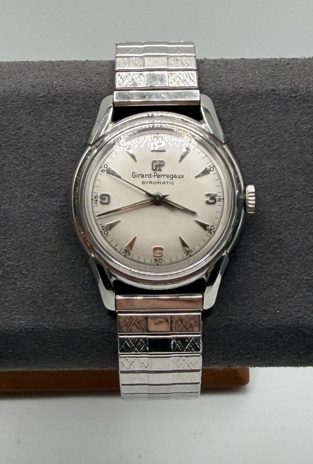 Girard Perregaux Gyromatic 32 Vintage Unisex Swiss Automatic Watch – 6170