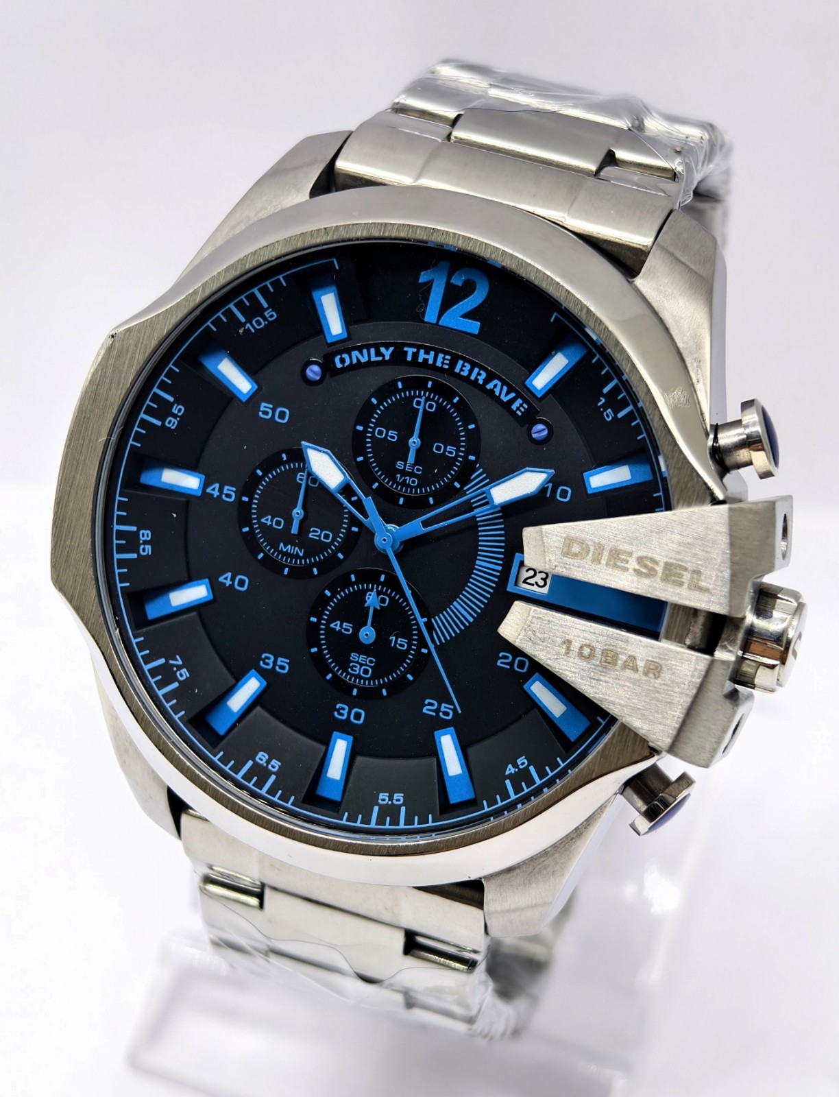 Vintage DIESEL 10 BAR Chronograph Blue Dial Date Indicator Men’s Wrist Watch