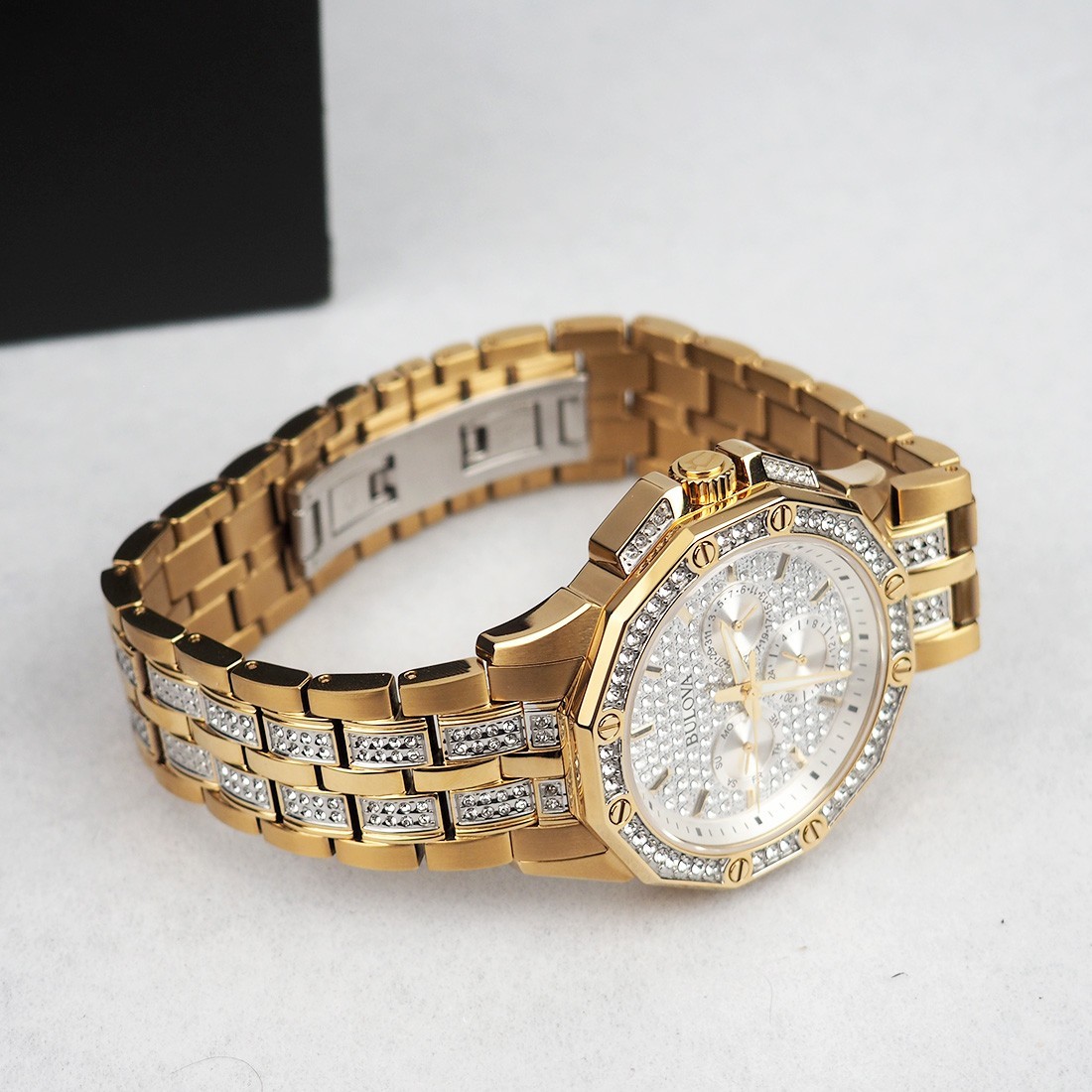 Bulova Octava Crystal 98C126 Two Tone Silver & Gold Men’s Quartz Watch 41.5 mm