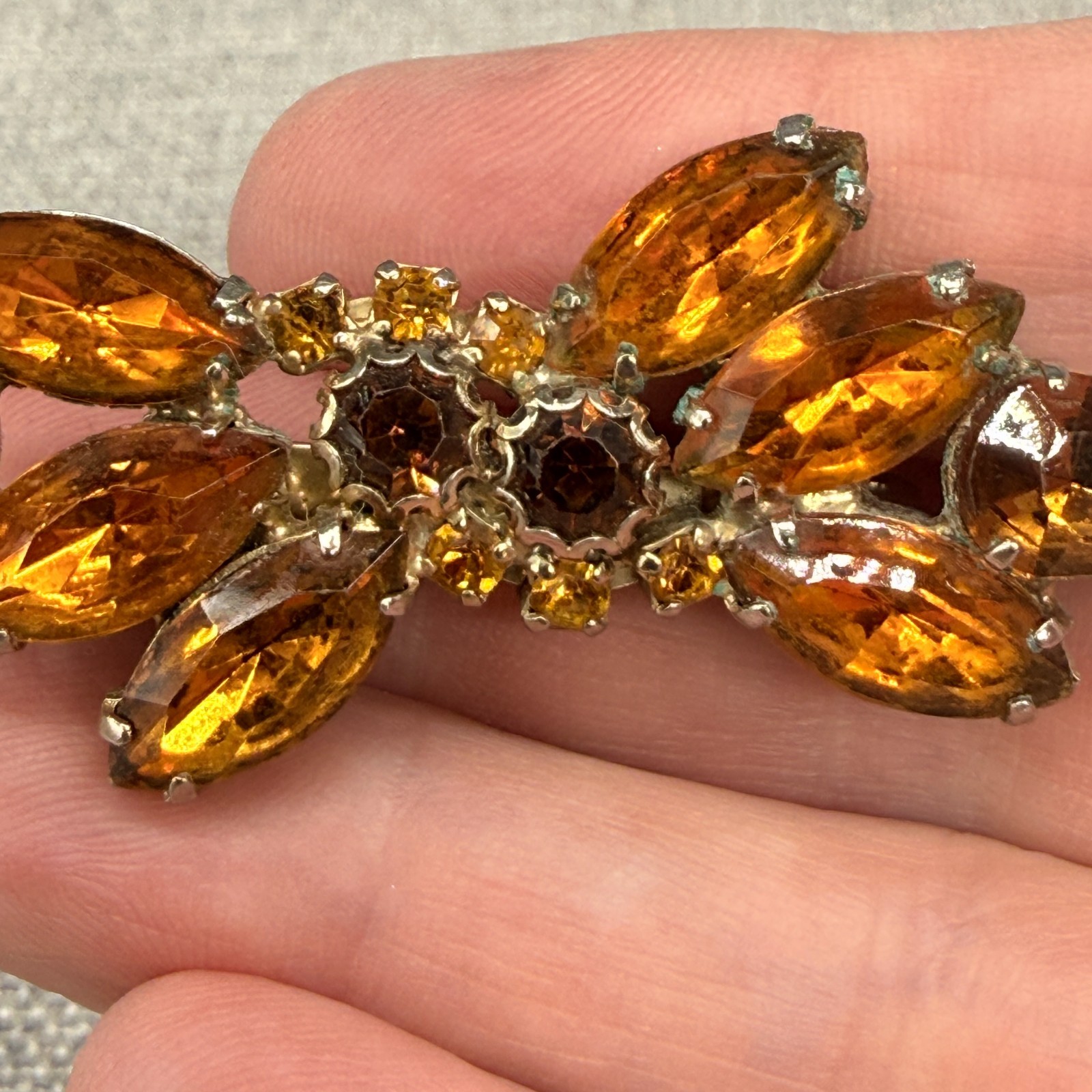 Vintage Brooch Orange Brown Rhinestones Gold Tone