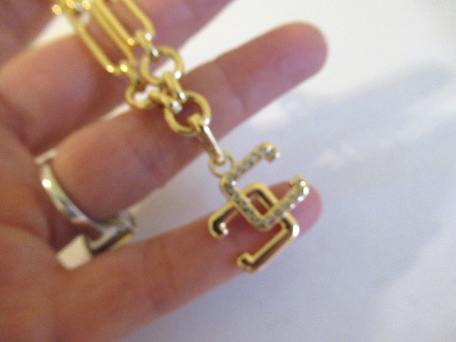 CC Signed Gold Plate Bracelet 7.25 In