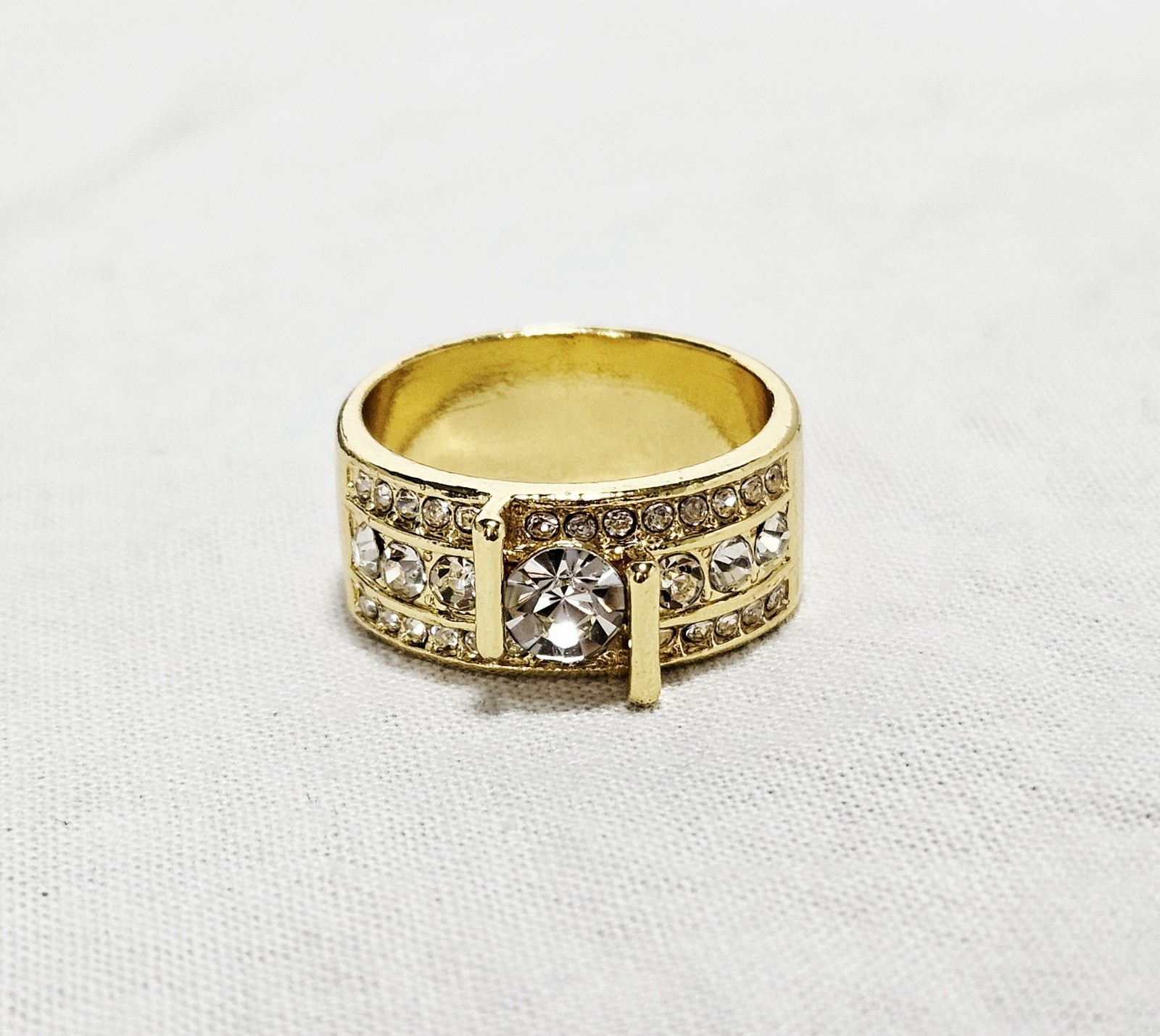 Gold Tone 2 Pc Ring Set Clear Crystal Wide Band Ring Band Ring Size 10 J15-3630