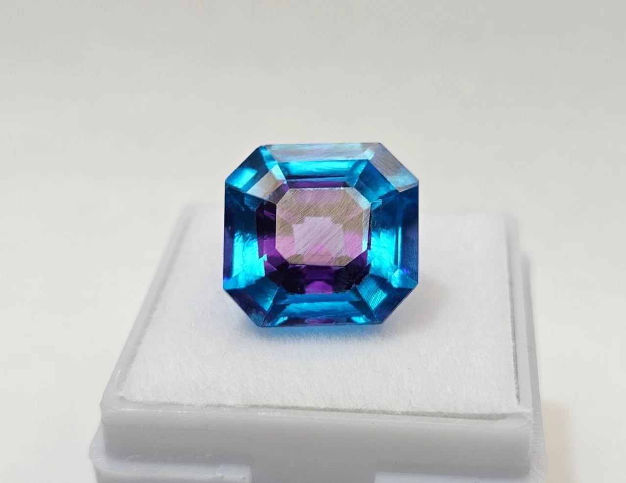 Bi-Colour Pitambari Sapphire Asscher Cut 12-13 Ct Loose Gemstone EGL Certified