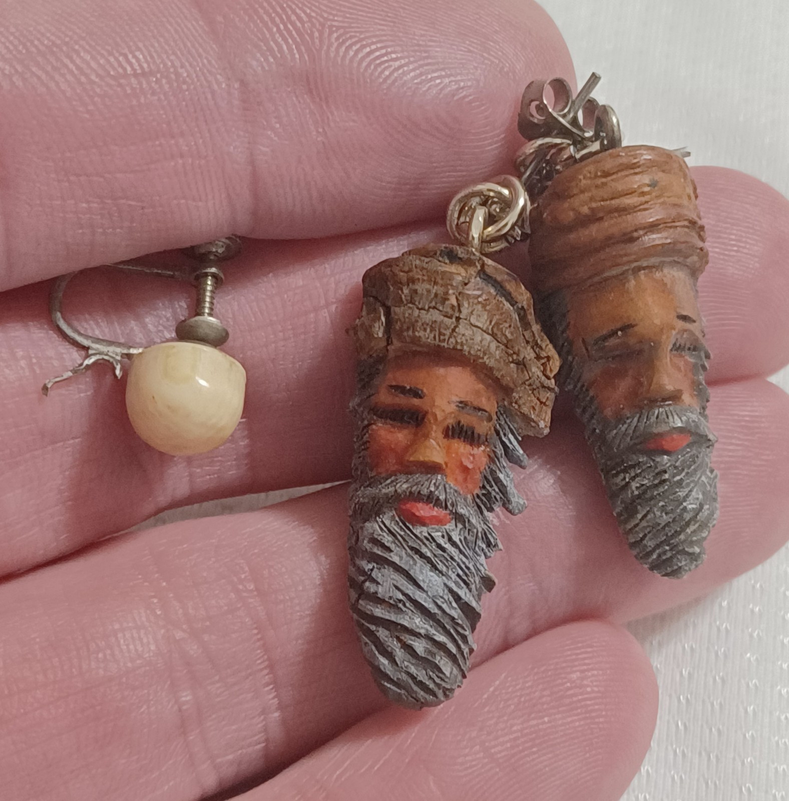 COOL Lot Of Vintage Tribal Jewelry Bone Beads Wood Shells Gemstones Leather Etc