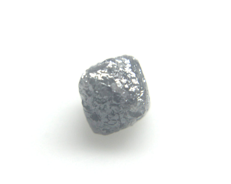 1.81 CTS NATURAL UNCUT GRAY OCTAHEDRON SHAPE ROUGH DIAMOND 7.10×6.90×7.22 MM