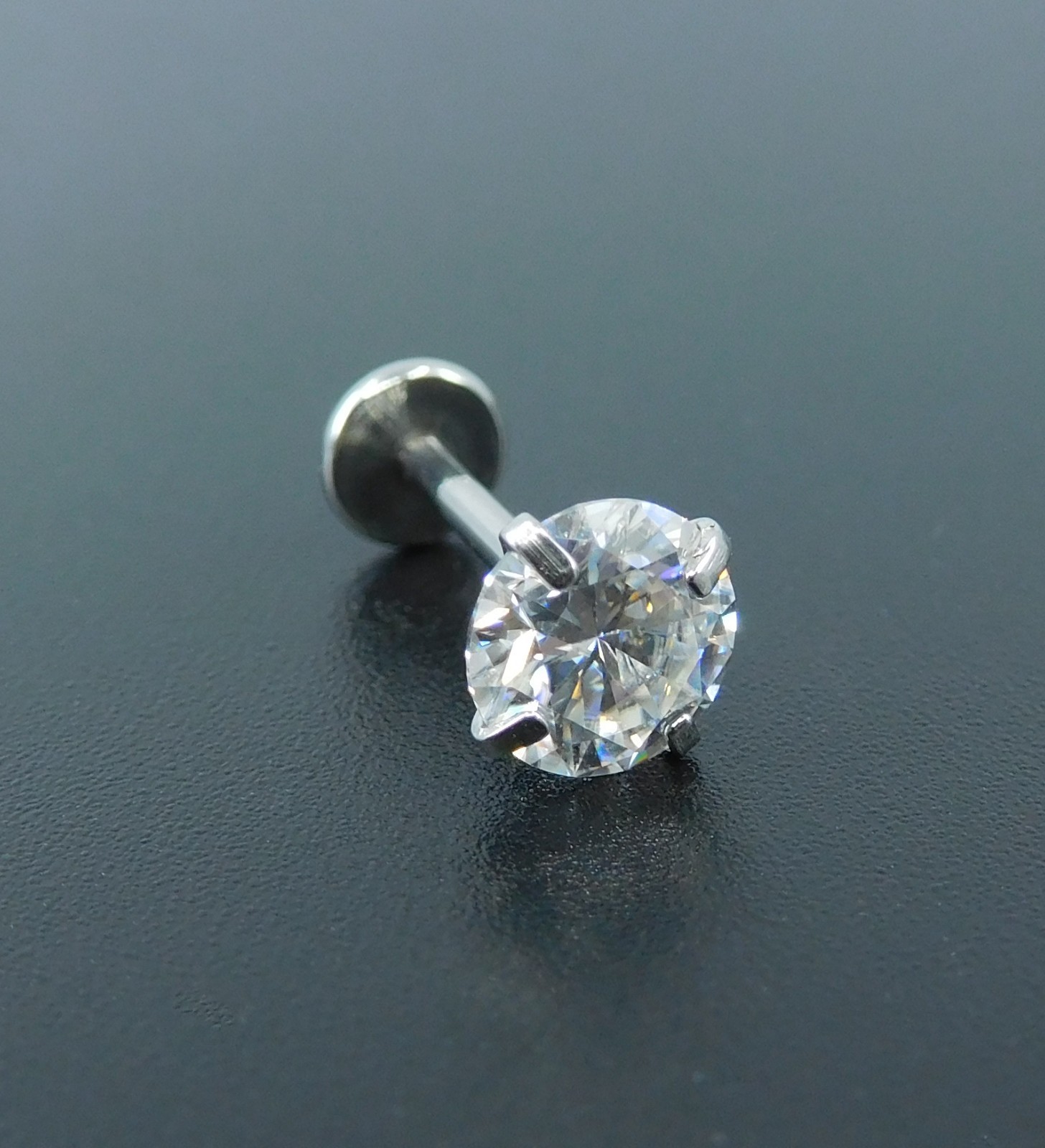 16G/18G/20G Moissanite Stud Earrings & Cartilage Nose Jewelry – Hypoallergenic