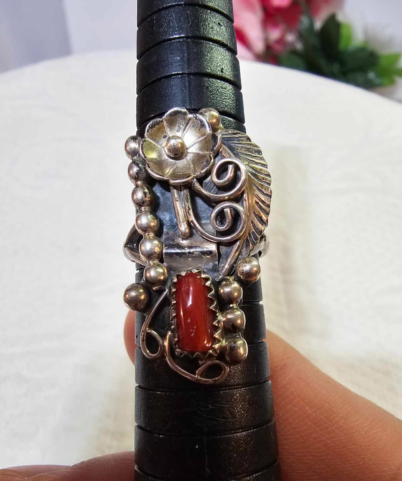 Signed MR Sterling native american navajo Ring Sz 7″ w coral flower leaf -B27