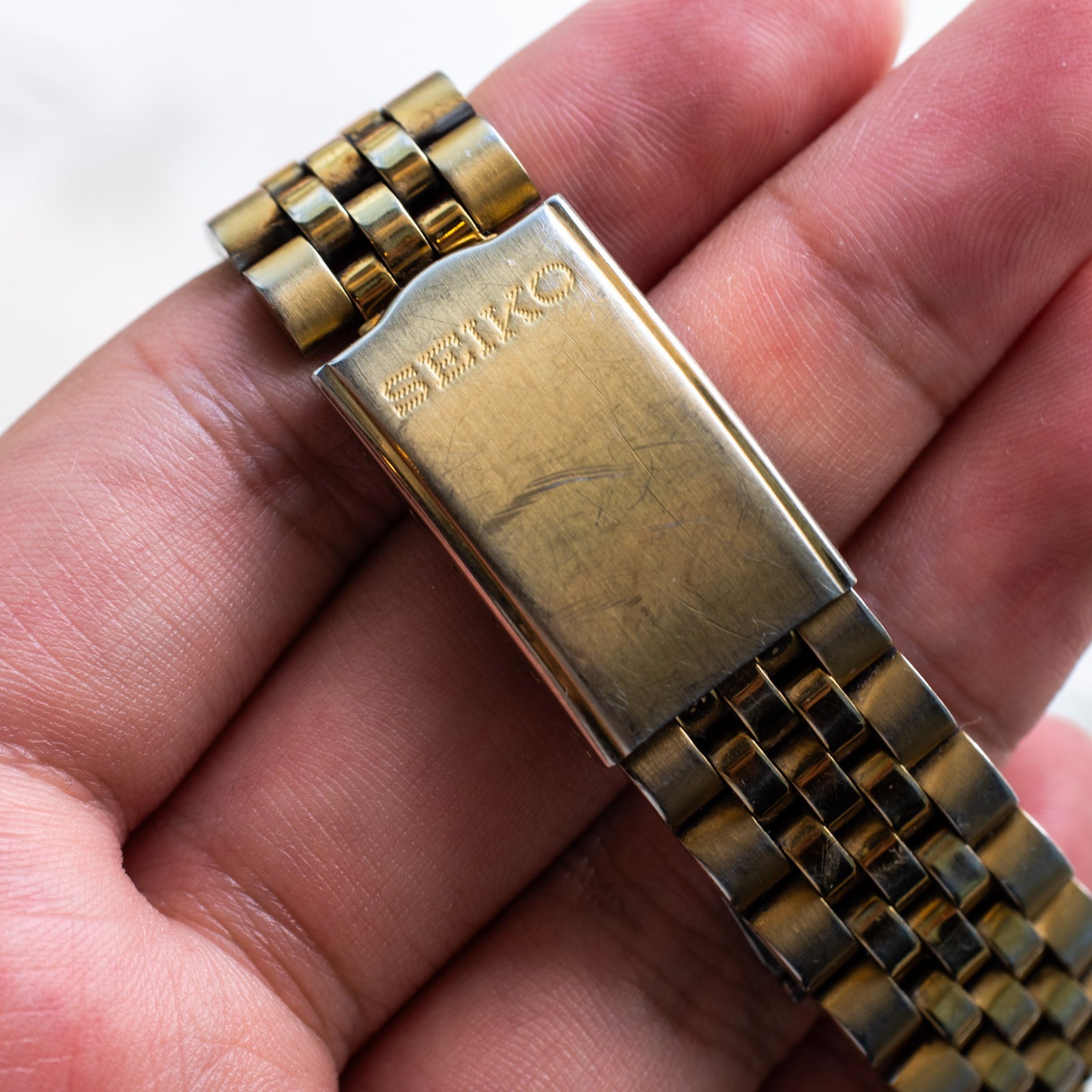 SEIKO 5 SNXJ94 7S26-0500 Automatic Day-Date Gold Dial Men’s Watch | Rare