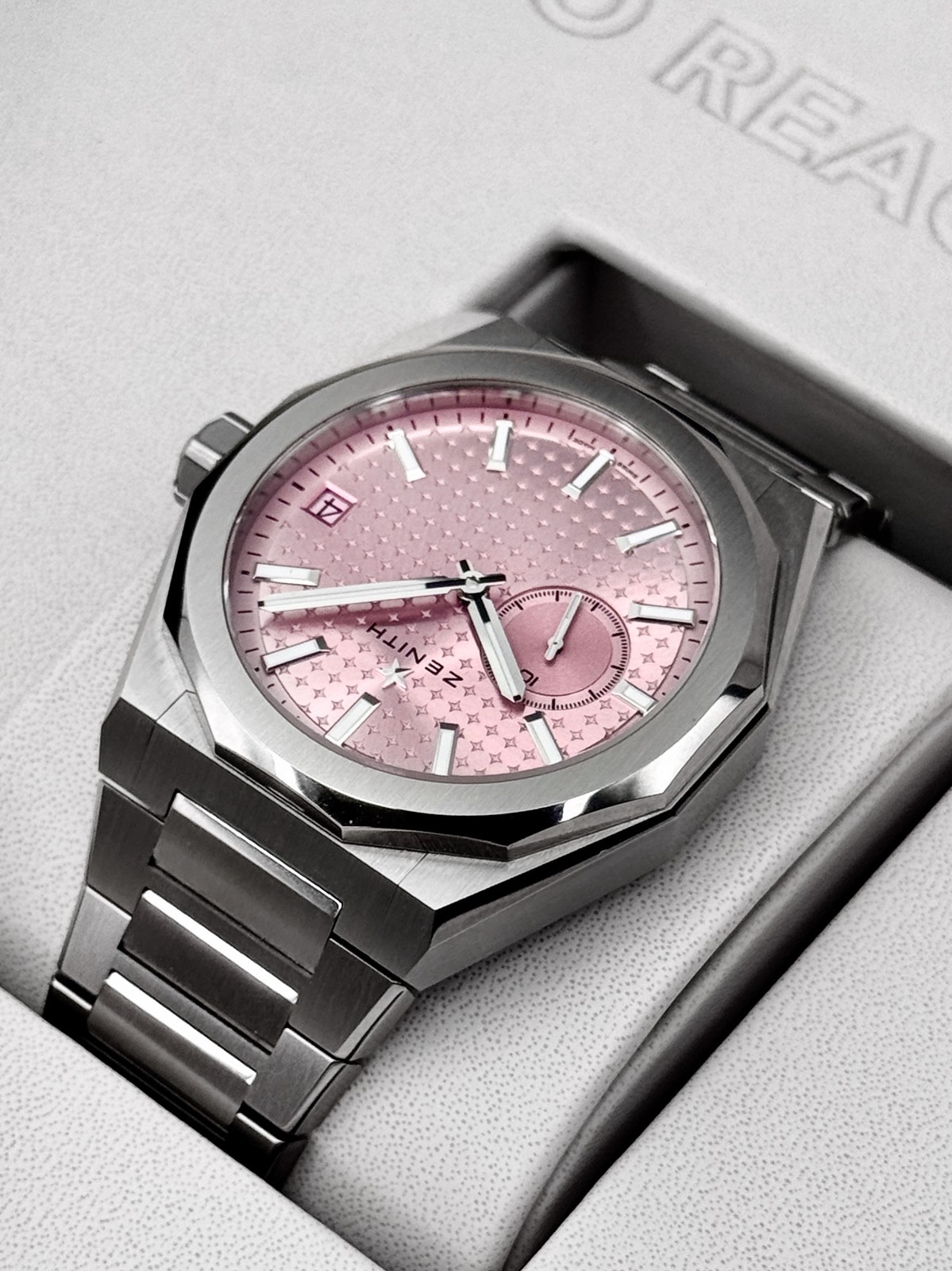 Zenith Defy Skyline 41mm 03.9301.3620/18.I001 Stainless Steel Pink Dial