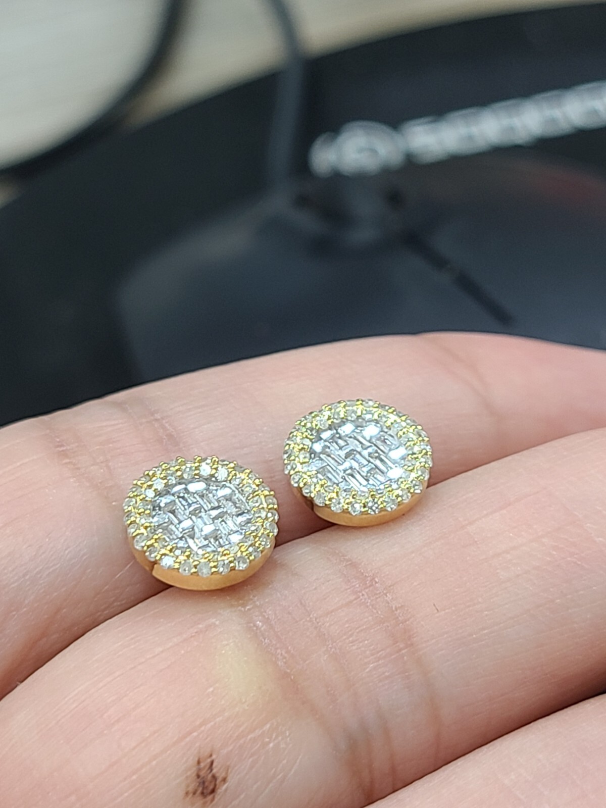 DEAL! 0.40CTW NATURAL ROUND BAGUETTES DIAMOND CLUSTER STUDS EARRINGS 8.8MM