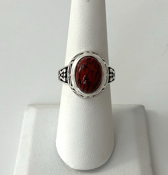 Premier Designs Spice Ring Red Oval Cabochon Size 8 Silver Tone Finish 139