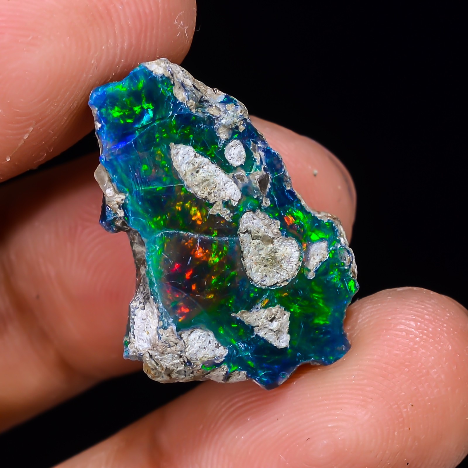 9.5ct Natural Black Opal Rough Ethiopian, Fire Opal Gemstone, 22x15MM Welo Opal