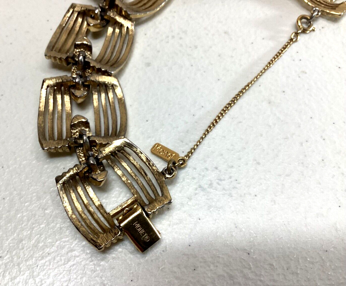 Monet Vintage Bracelet Gold-Tone Links Signed with Hangtag and Safety Chain 7 in