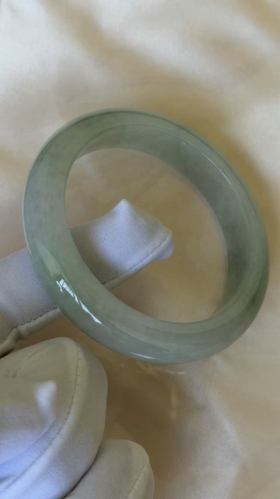 587: Official Certificate Grade A Pretty Natural Jadeite Bangle 56cm