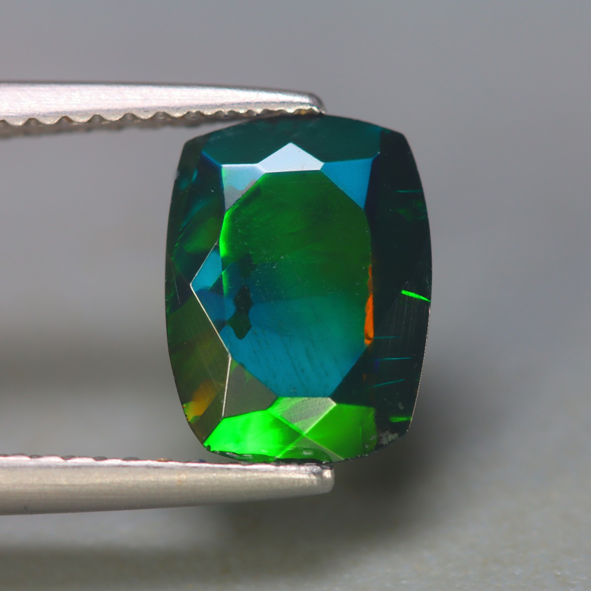 1.23 Cts_Extraordinary 3D Harlequin Pattern 100 % Natural Welo Solid Black Opal