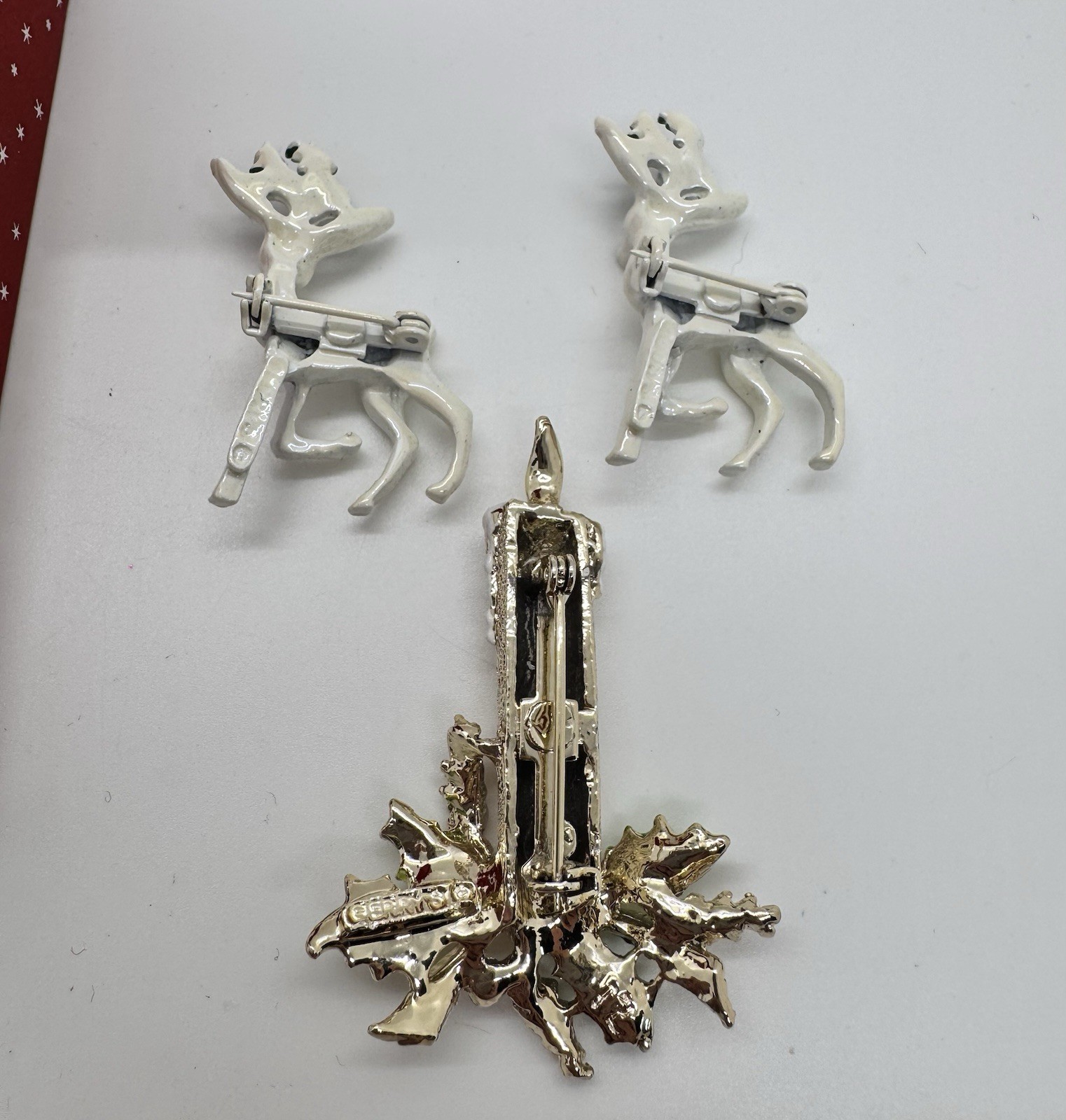 Vintage Brooch Pin Lot Christmas Reindeer Gerry’s Candle Rhinestone Lot of 4