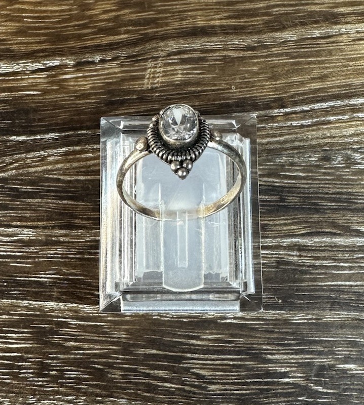 Vintage Sterling Silver FAS Oval Beaded Coil Edge Cubic Zirconia Ring Size 7.5