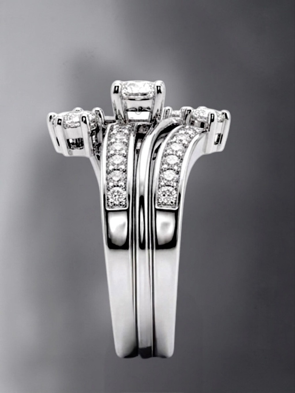 14K White Gold Diamond Right-Hand Ring – Size 6.5