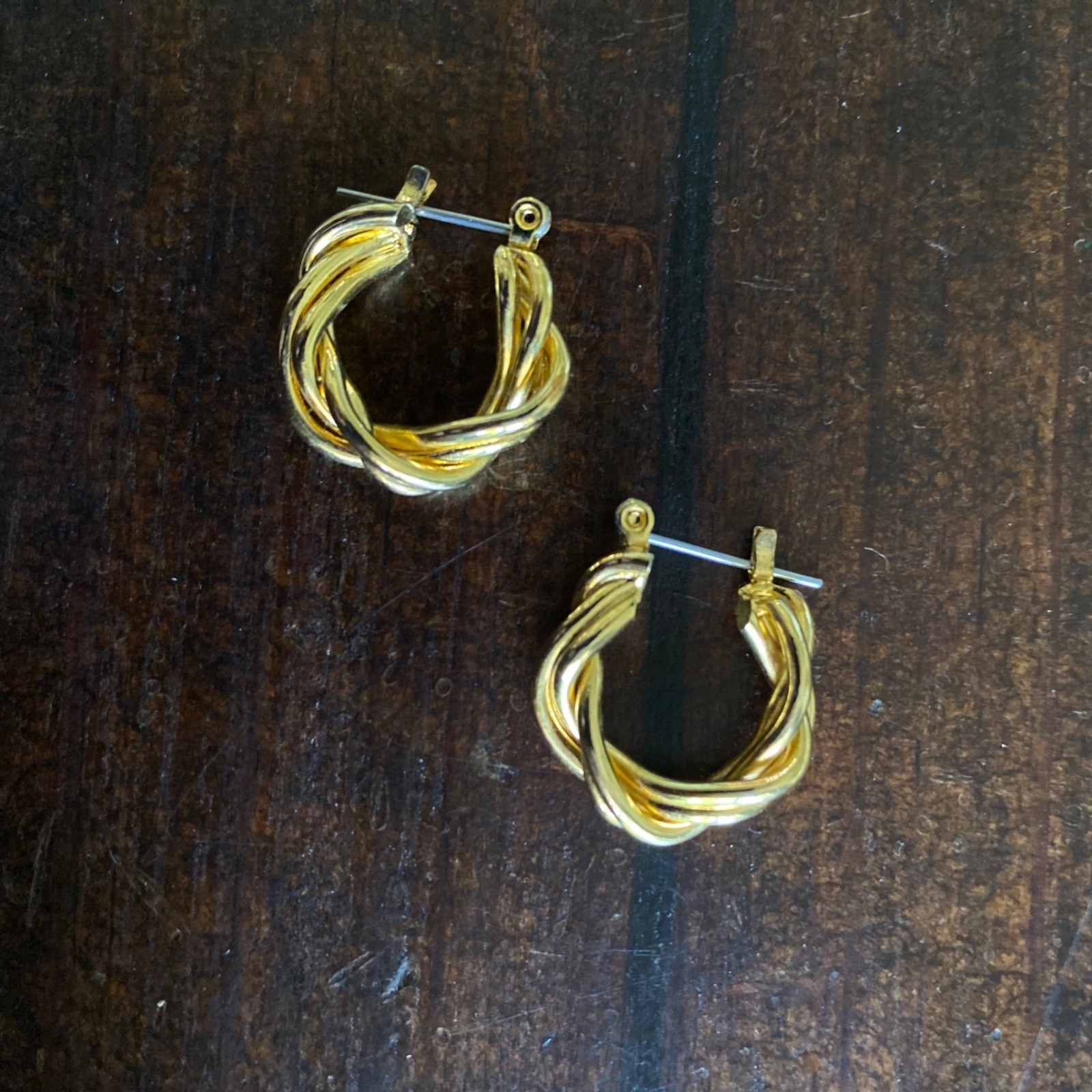 Gold Tone Twisted Rope Hoop Earrings Braided Latch Back Textured Jewelry