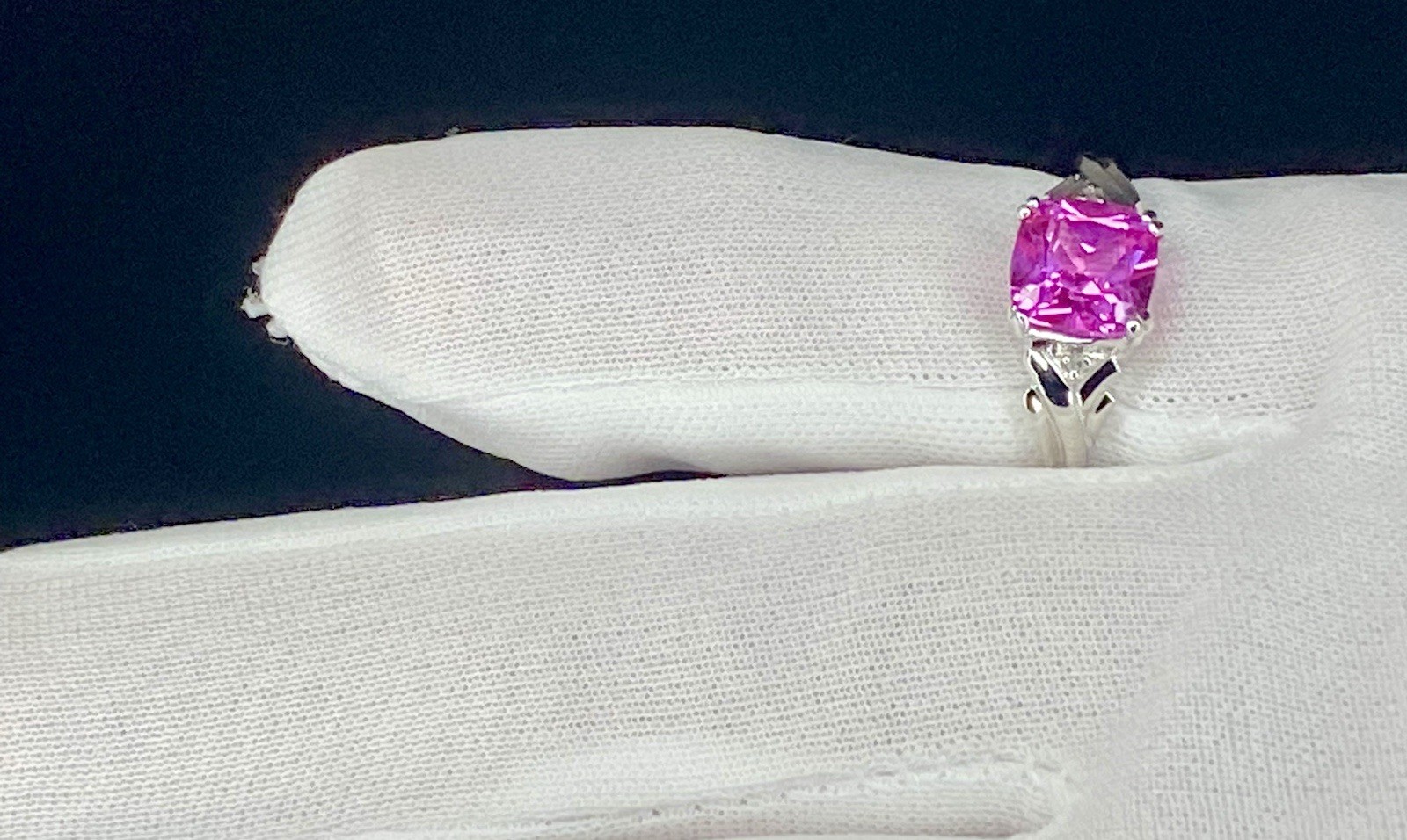 10K White Gold Pink Sapphire Diamond Accent Ring Size 6.75
