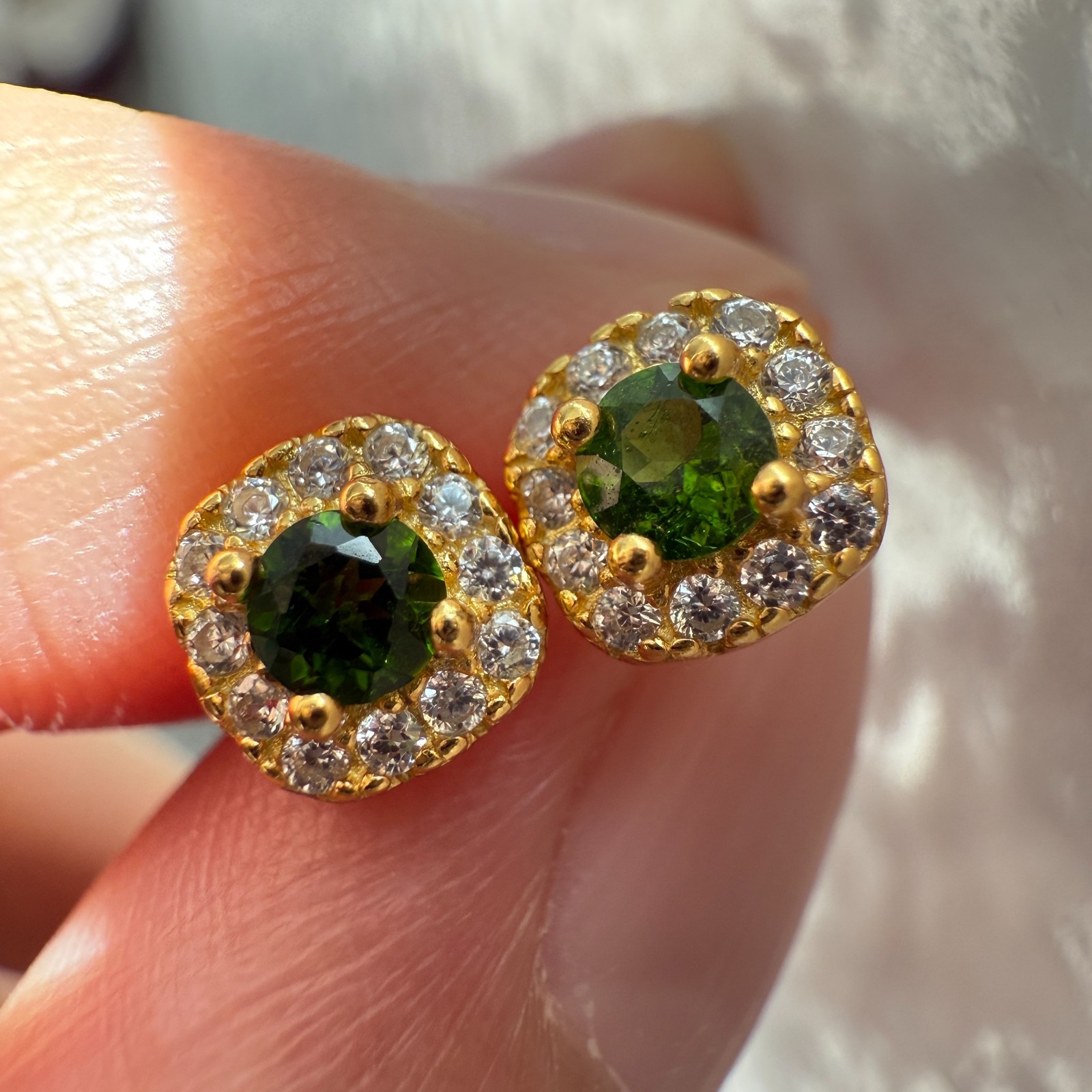 925 Sterling Silver Earrings 3mm Green Natural Diopside Gemstone Zircon Stud NEW