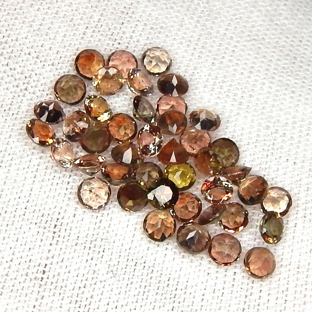 Lot of 10 Andalusite Pleochroic Flash Natural Mined Unheated 3mm Faceted Round