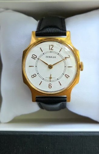 Vintage Soviet Pobeda Mechanical Wristwatch – Original Gold-Plated Case AU10