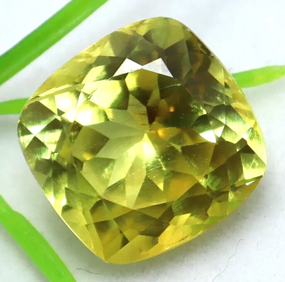 Natural Yellow Sapphire Flawless 40 Ct Ceylon Cushion Cut Loose Gemstone