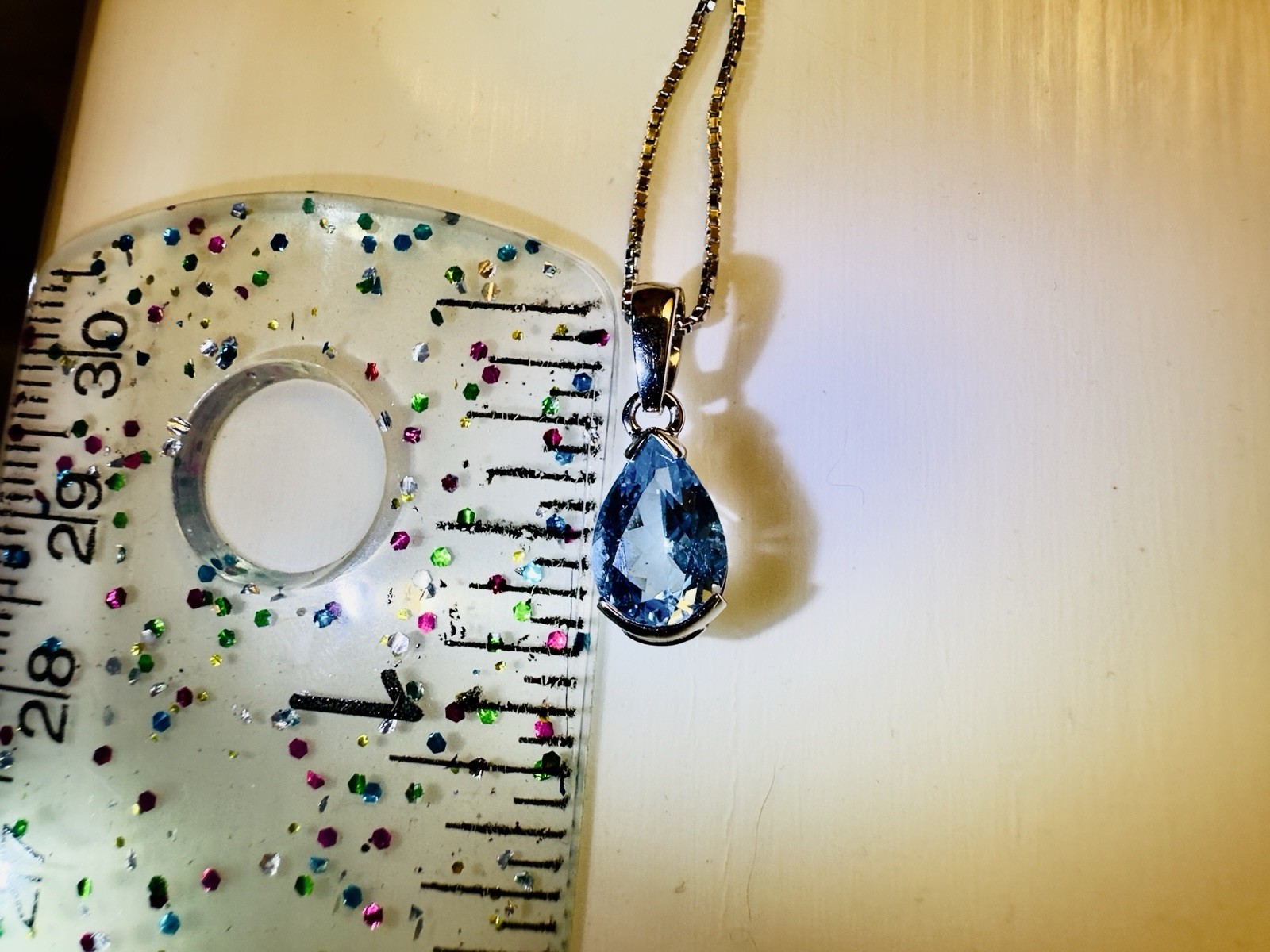 18K White Gold Le Gi Pear Cut Swiss Blue Topaz Pendant On 15.5” Box Chain 4.3g