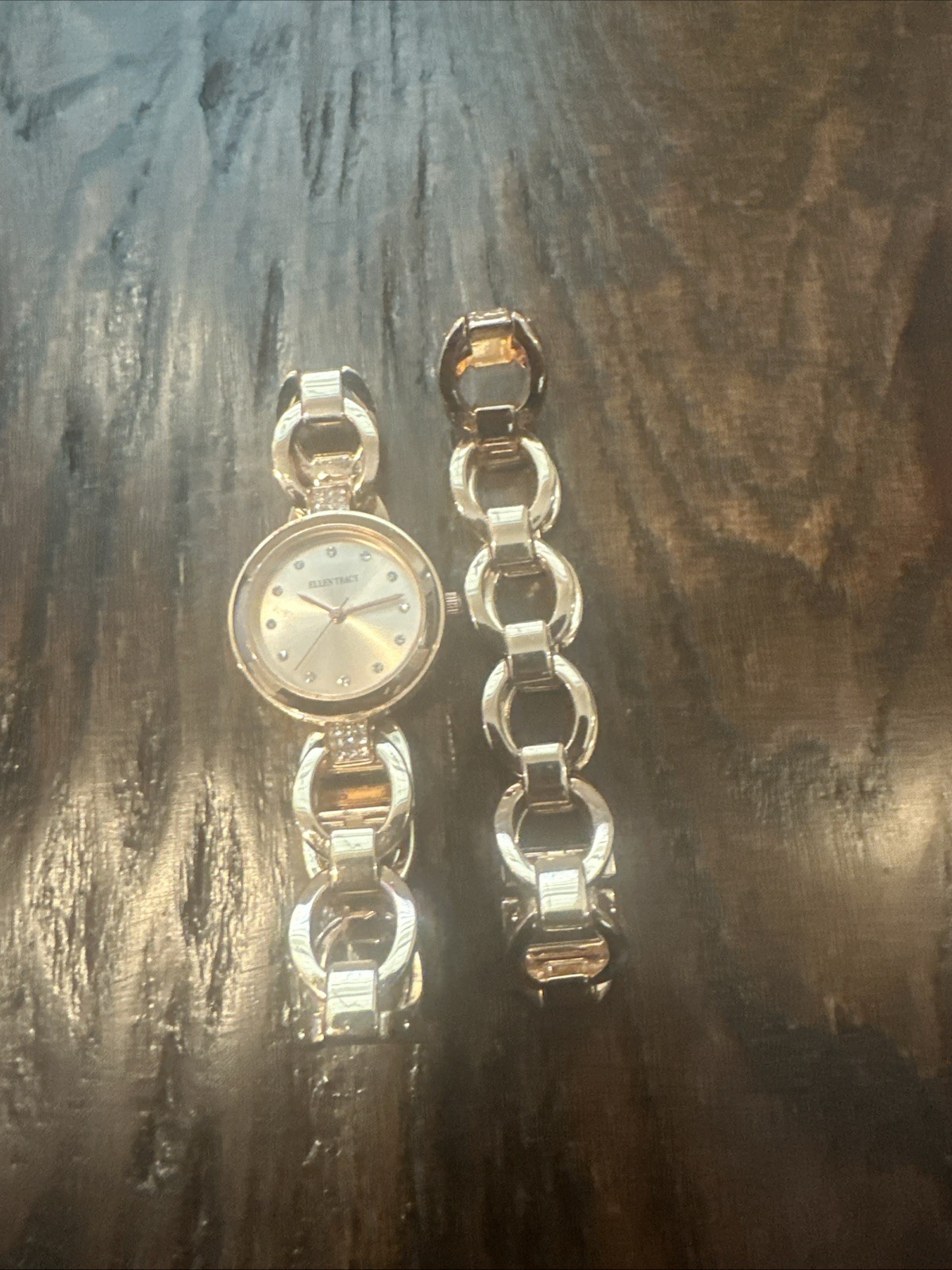 Ellen Tracy Crystal Accent Rose Gold Watch And Bracelet Needs Battery