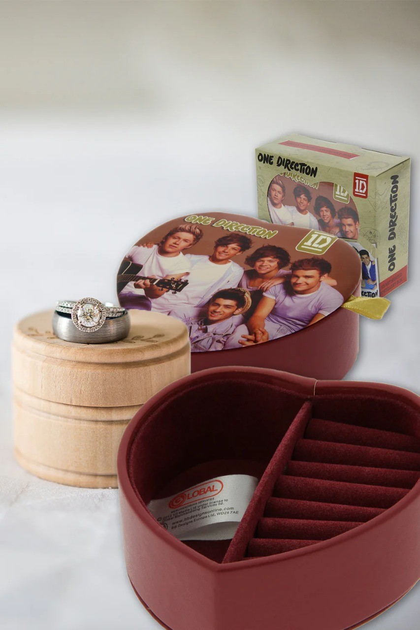 One Direction Brown Jewelry Box-Organizer-Large Capacity-Compact & Portable