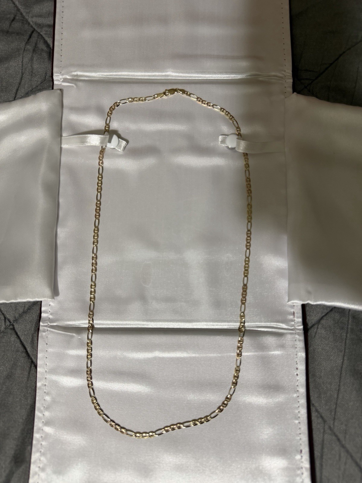 14K Yellow Gold Figaro Chain Necklace with Lobster Clasp, No Stone, 8.13 grams