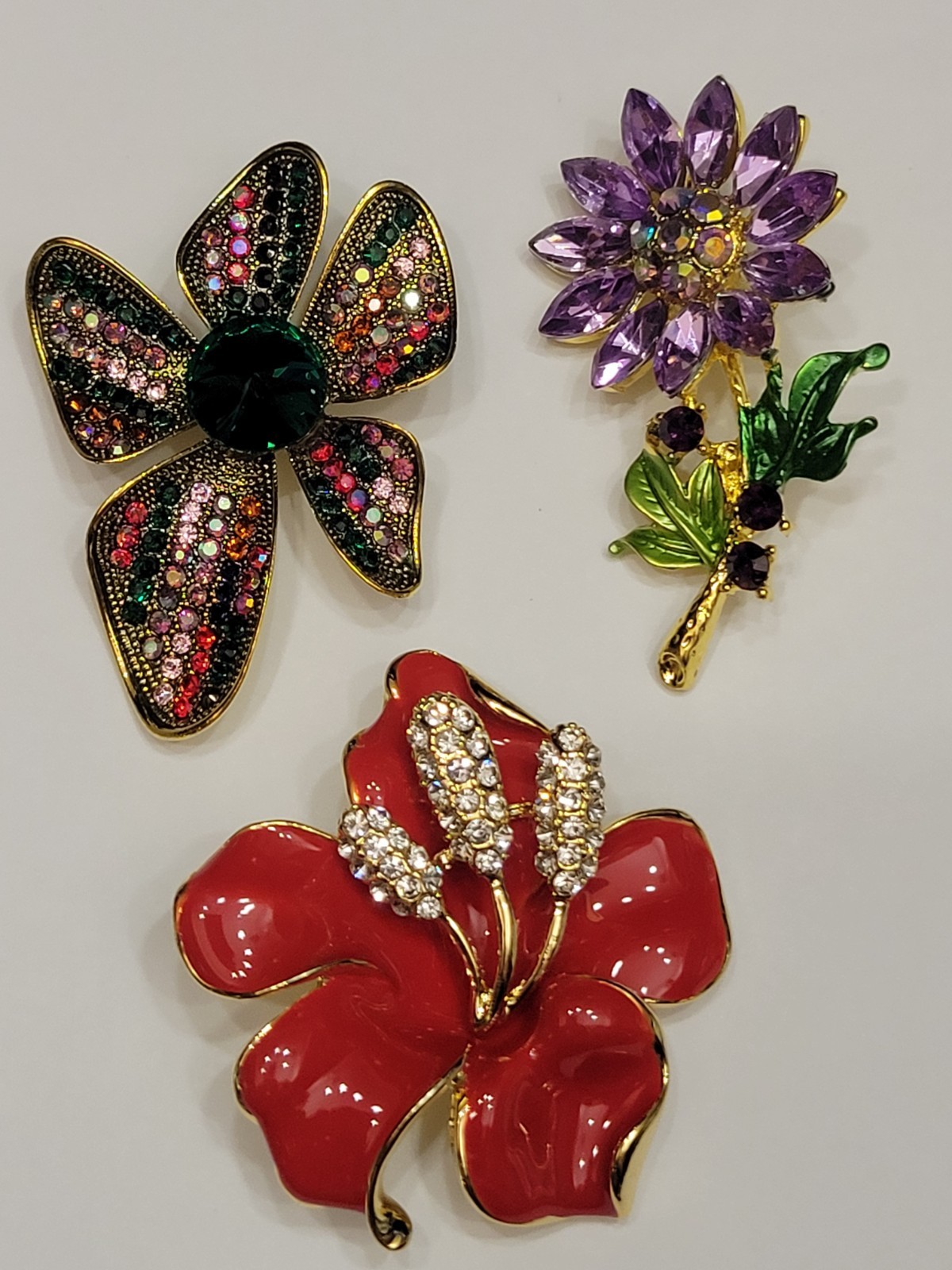Absolutely Stunning Rhinestone Flower Floral Brooch All Occasion Lot CA USA P122