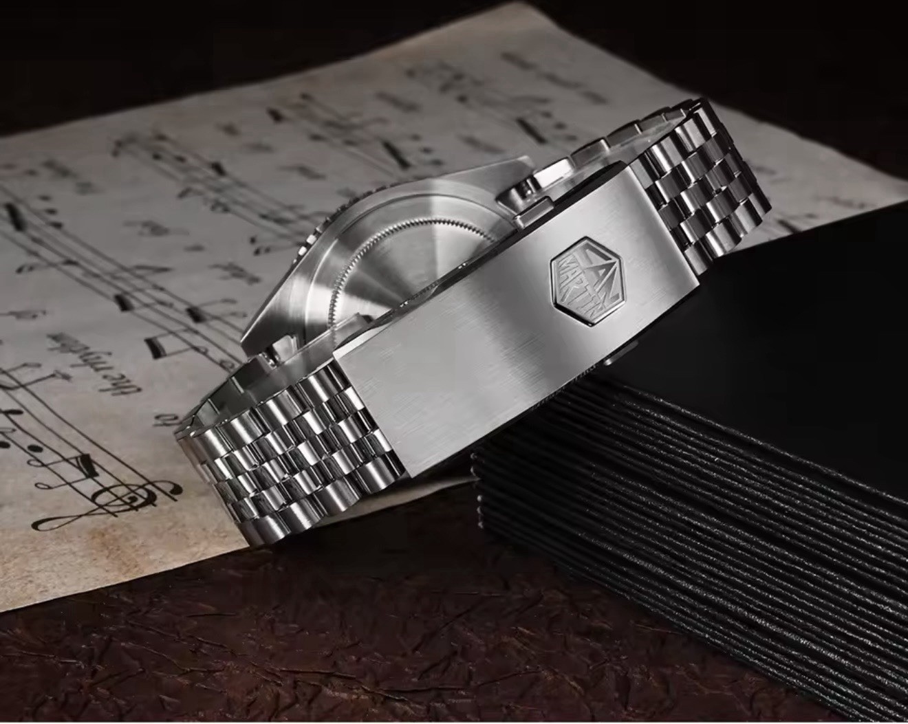 San Martin Automatic GMT 40mm GMT 20Bar Automatic Sapphire Bidirectional Bezel