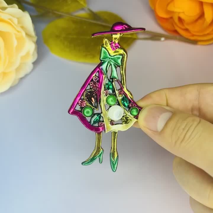 Elegant Rhinestone Enamel Lady Brooch Pin, Ideal for Daily Wear Accessory