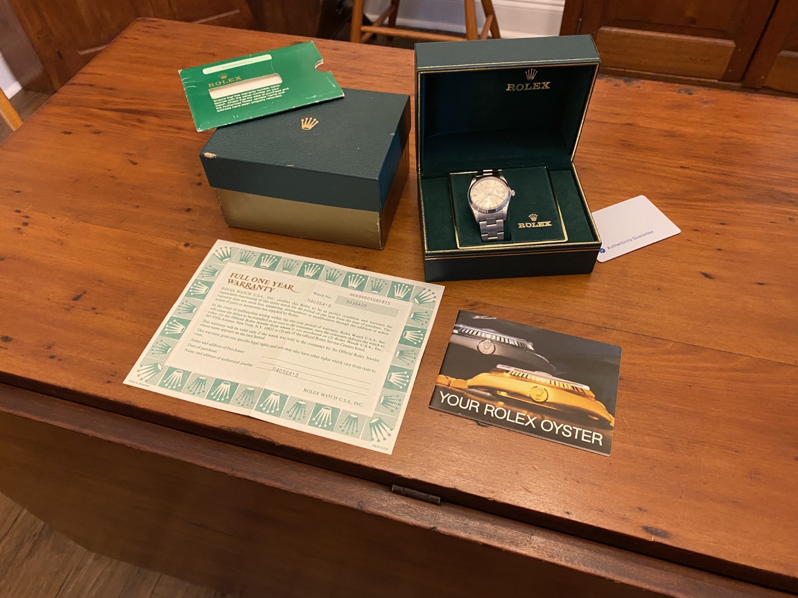 Rolex Oysterdate 6694 From 1985 Full Set, 100% Mint