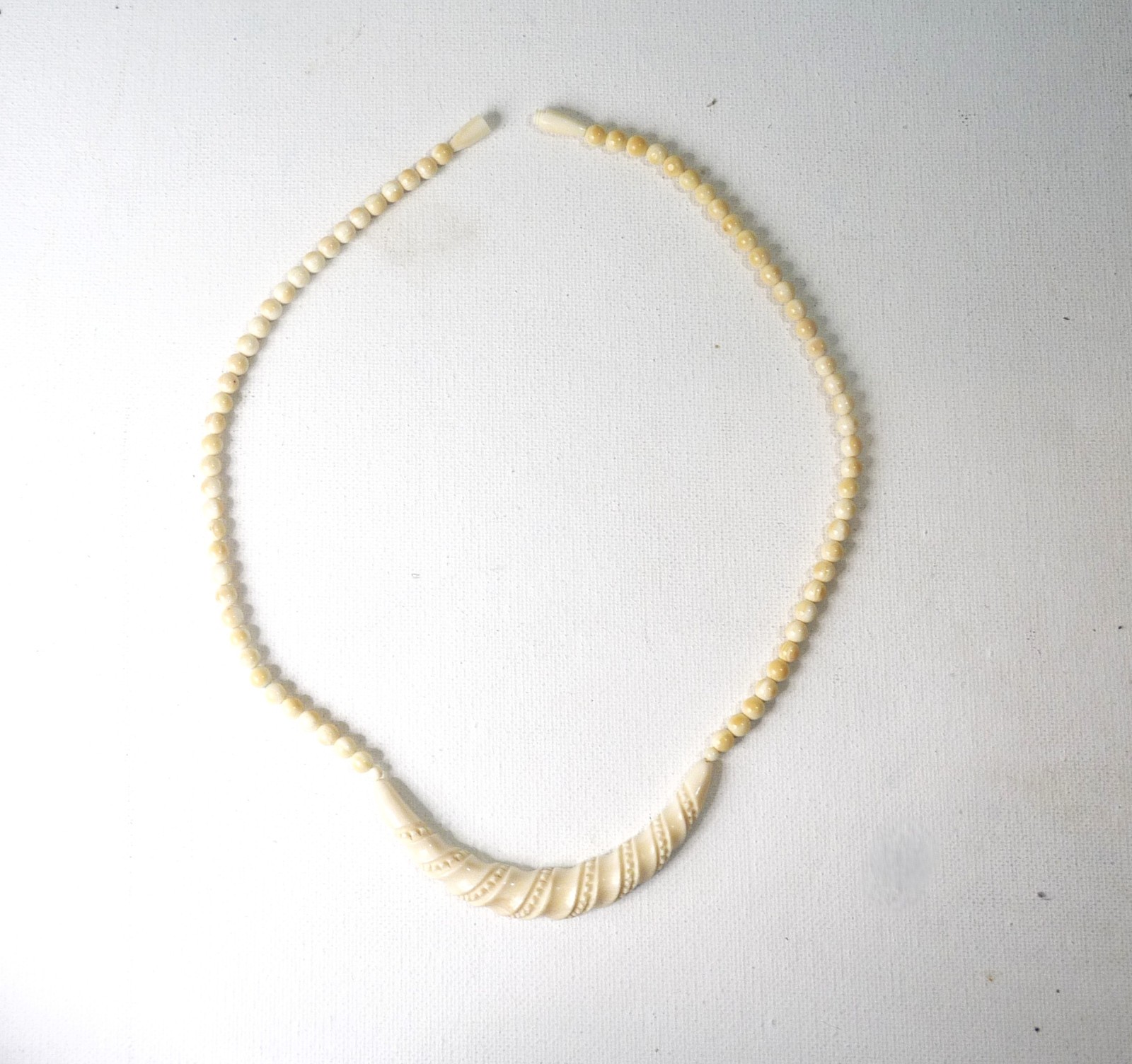 Vintage Carved Bovine Bone Cream Colored 16” Statement MCM Necklace