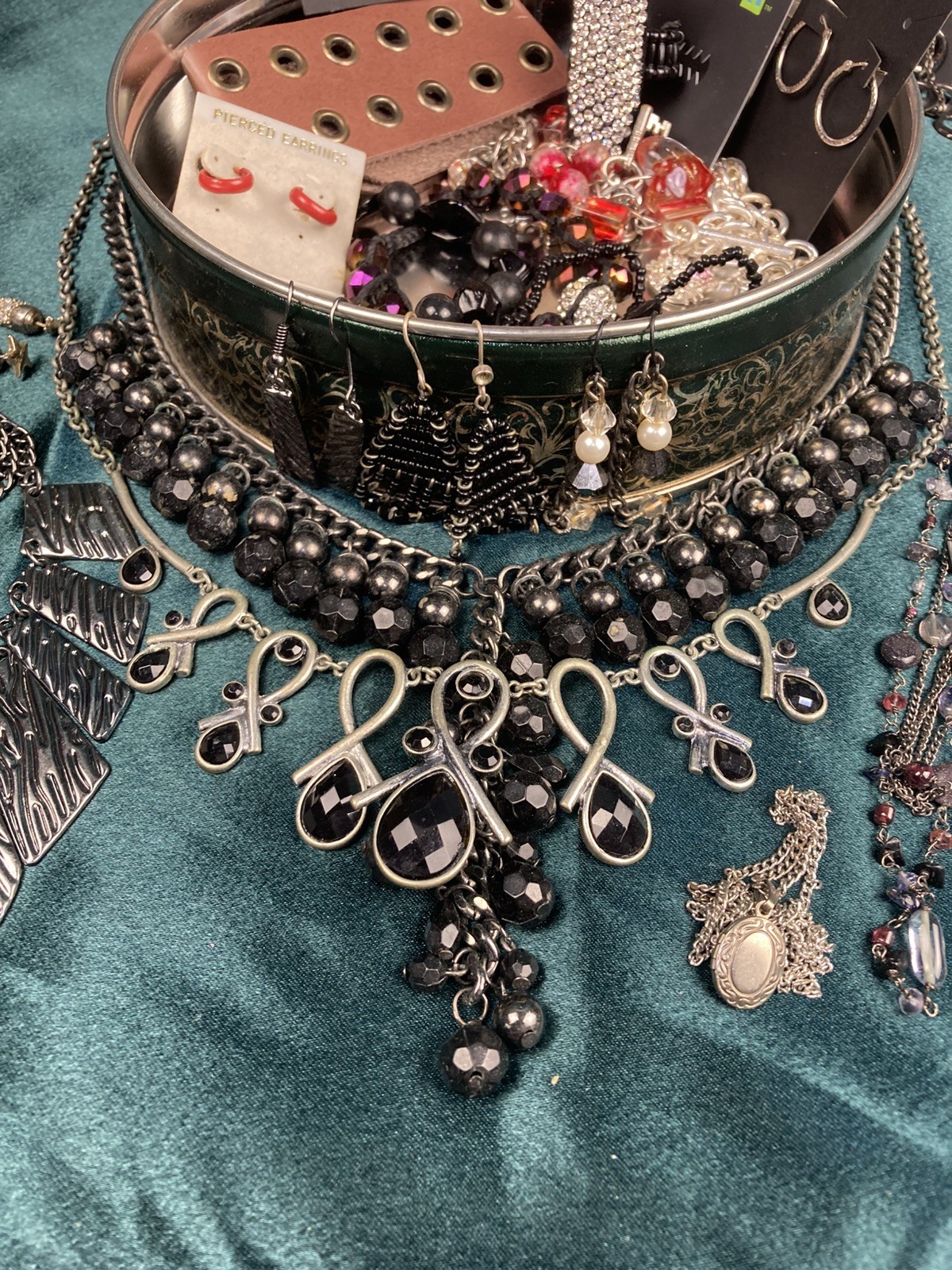 20 Lot Gothic Inspired Costume Jewelry Romance Goth Earring Emo Box Included