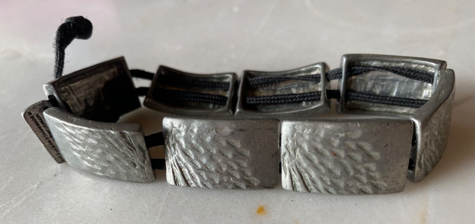 ANNE MARIE CHAGNON Modernist Hammered Pewter Link Bracelet – Canadian Designer