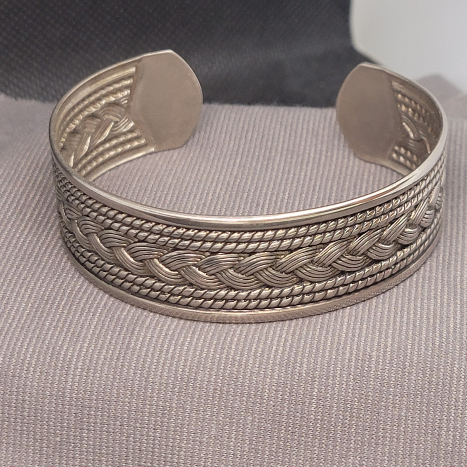 Silver Tone Braided Rope Cuff Bracelet Open Bangle Textured Woven Boho