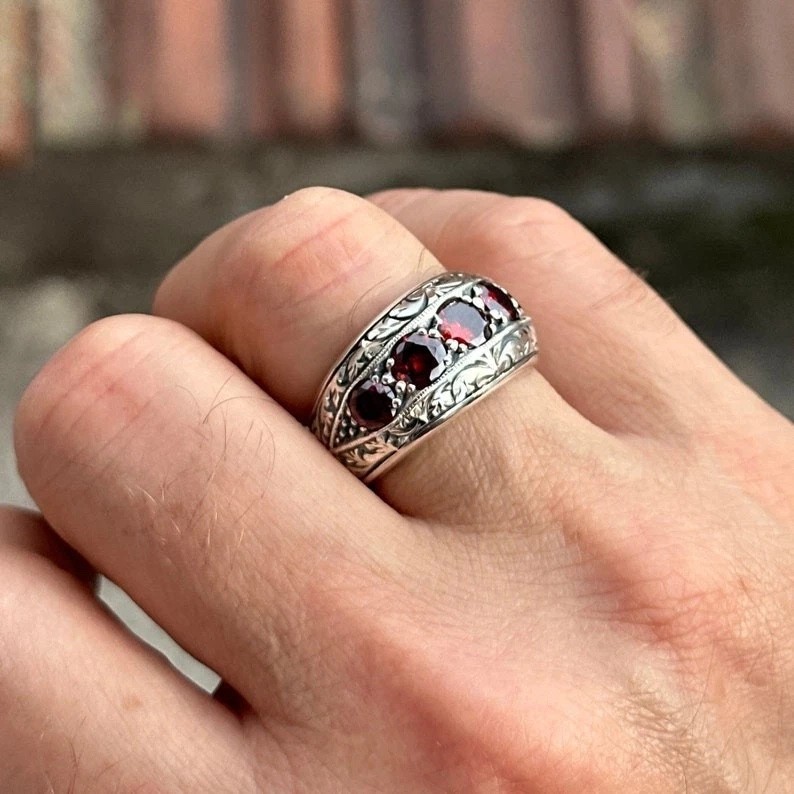925 Silver Handmade Engraved Red Zircon Stone Ring