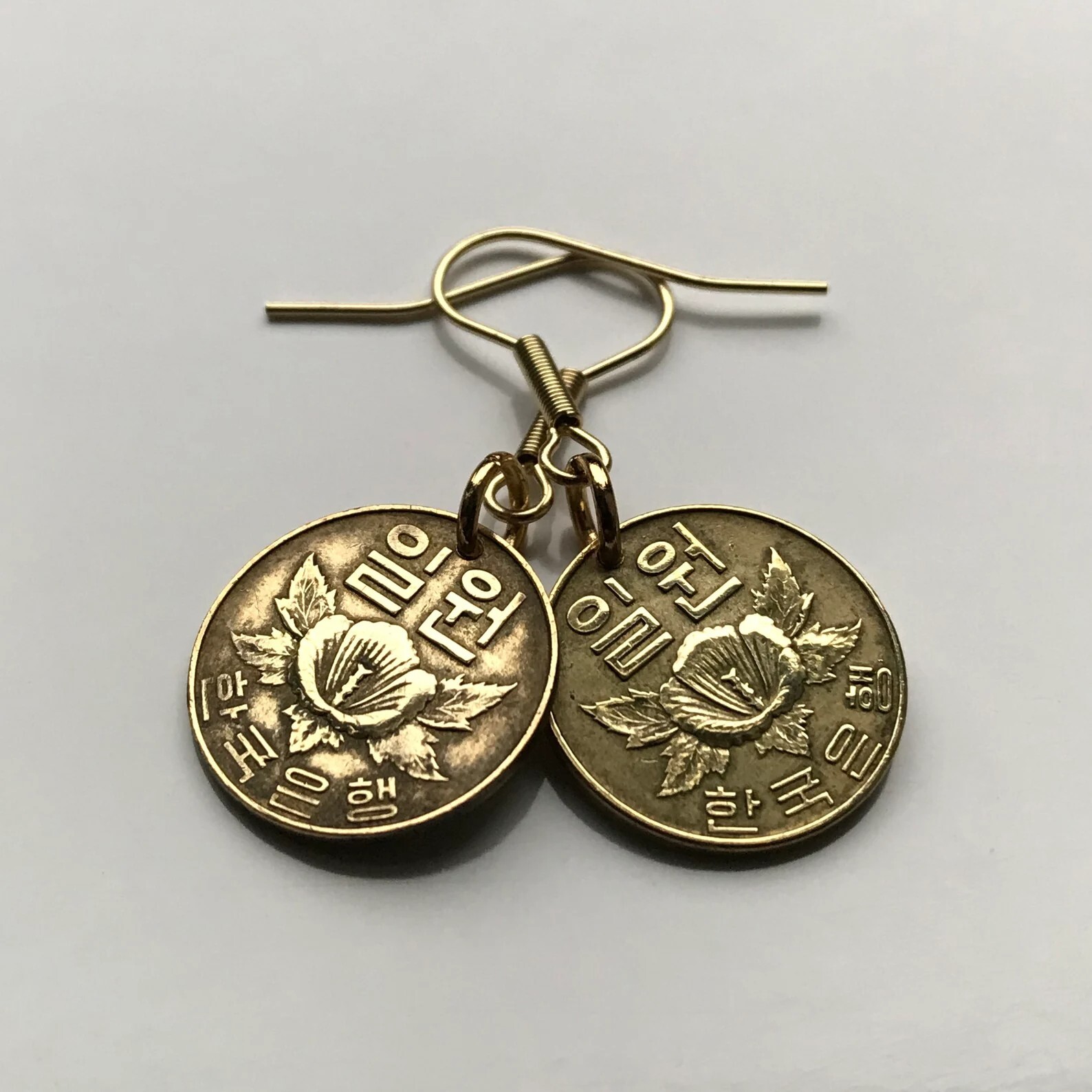 1967 South Korea 1 Won coin earrings Rose of Sharon Mugunghwa Seoul Busan 000041