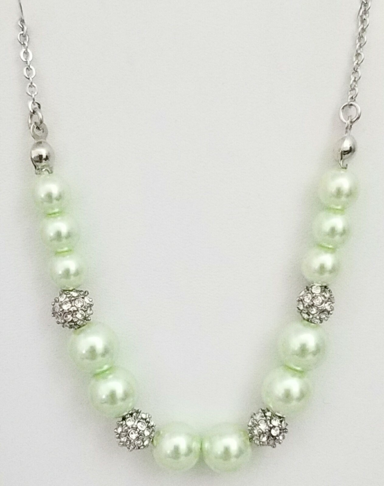 Green Pearl Crystal Necklace 17-19″ Silver Plated Gift Mom Special Occasion