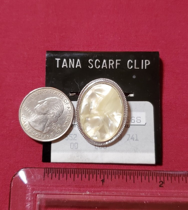 gold tone scarf clip w/faux mother of pearl Tana W. Germany