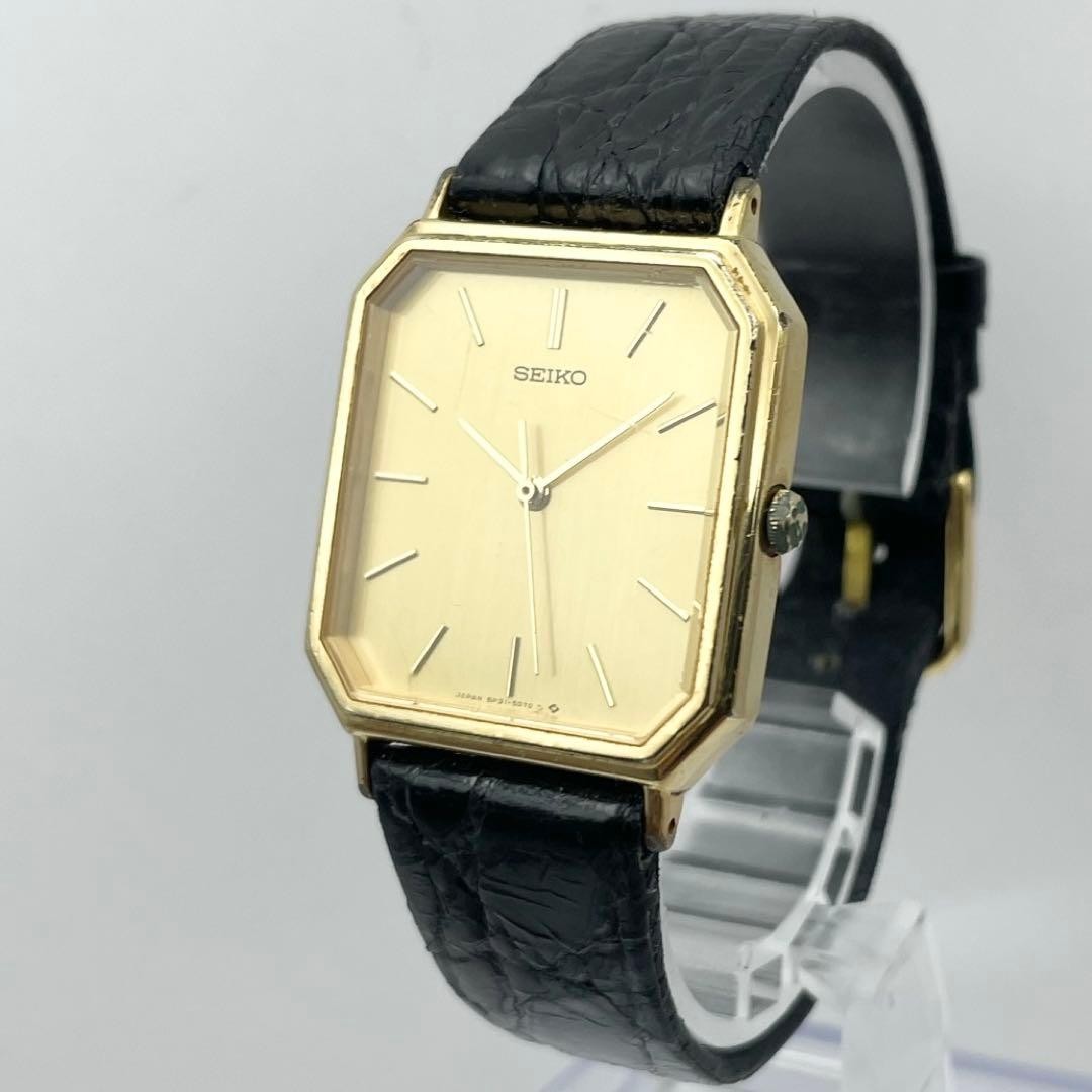 80s Vintage SEIKO Dolce 5P31-5C50 Gold Quartz Watch from japan
